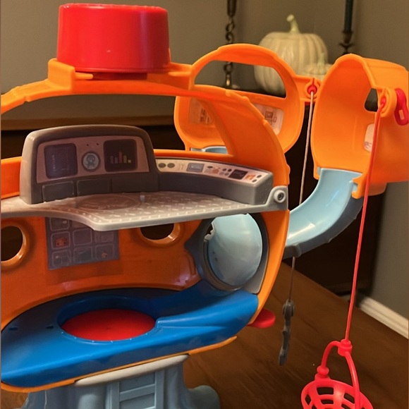 Huge Octonauts playset w/2 vehicles & 12 characters! 🌊 - Picture 10 of 10